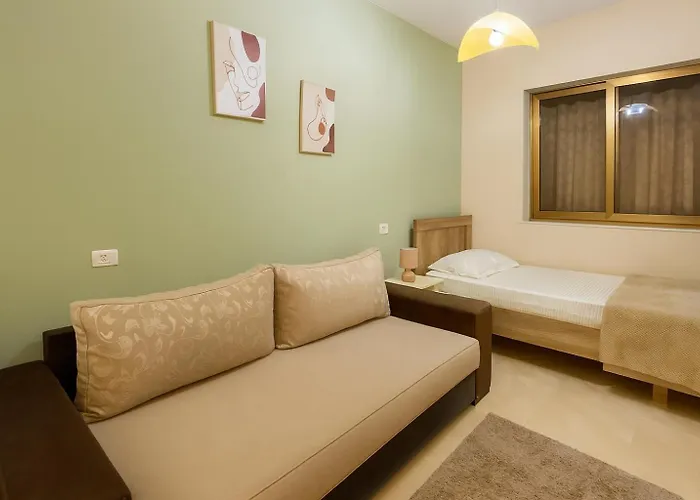 Bellis Center * Tirana